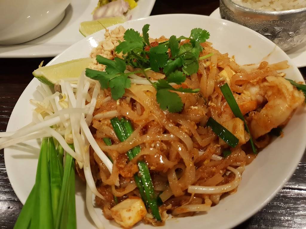 Ayara Thai Cuisine | restaurant | 6245 W 87th St, Los Angeles, CA 90045, USA | 3104108848 OR +1 310-410-8848