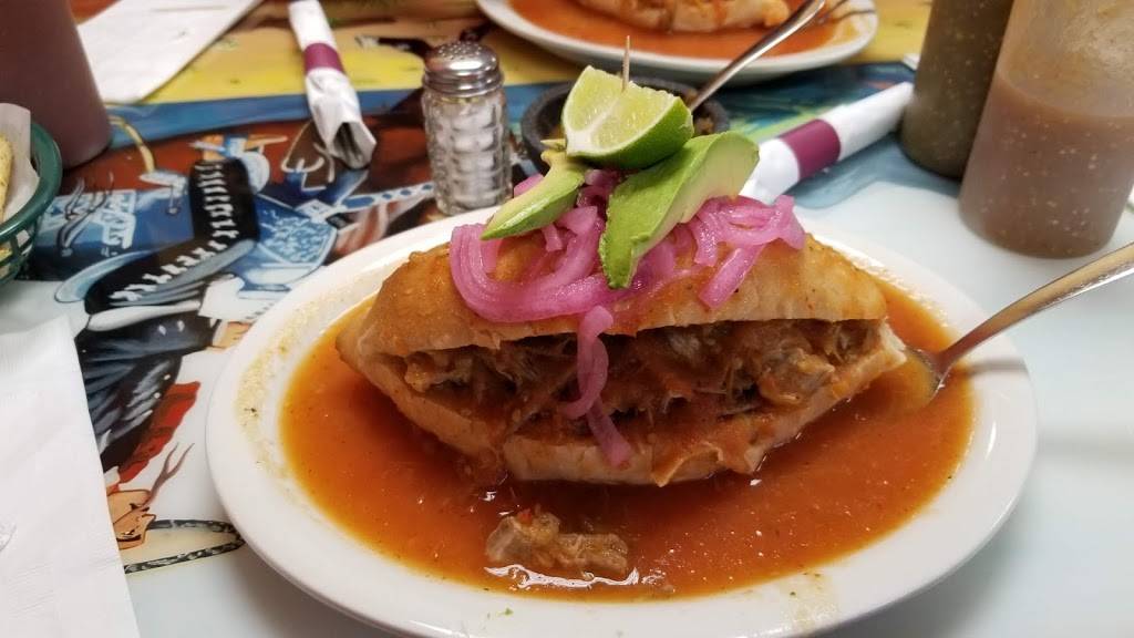 El Tapatio | bakery | 1638 University Ave, Green Bay, WI 54302, USA | 9204301442 OR +1 920-430-1442