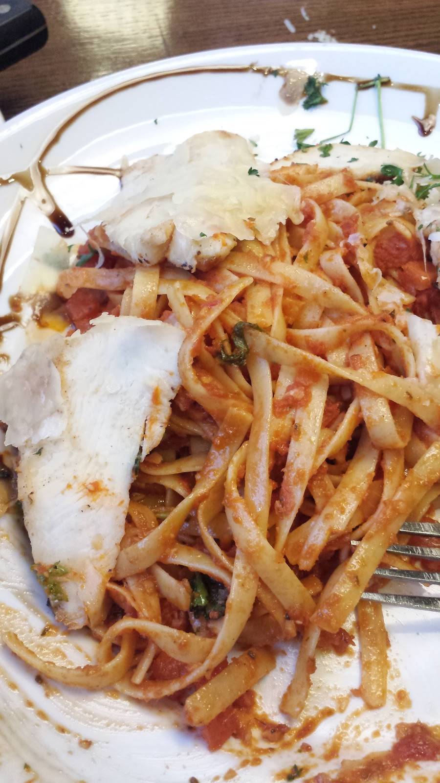 TGI Fridays | restaurant | 70 MA-146, Millbury, MA 01527, USA | 5088659189 OR +1 508-865-9189