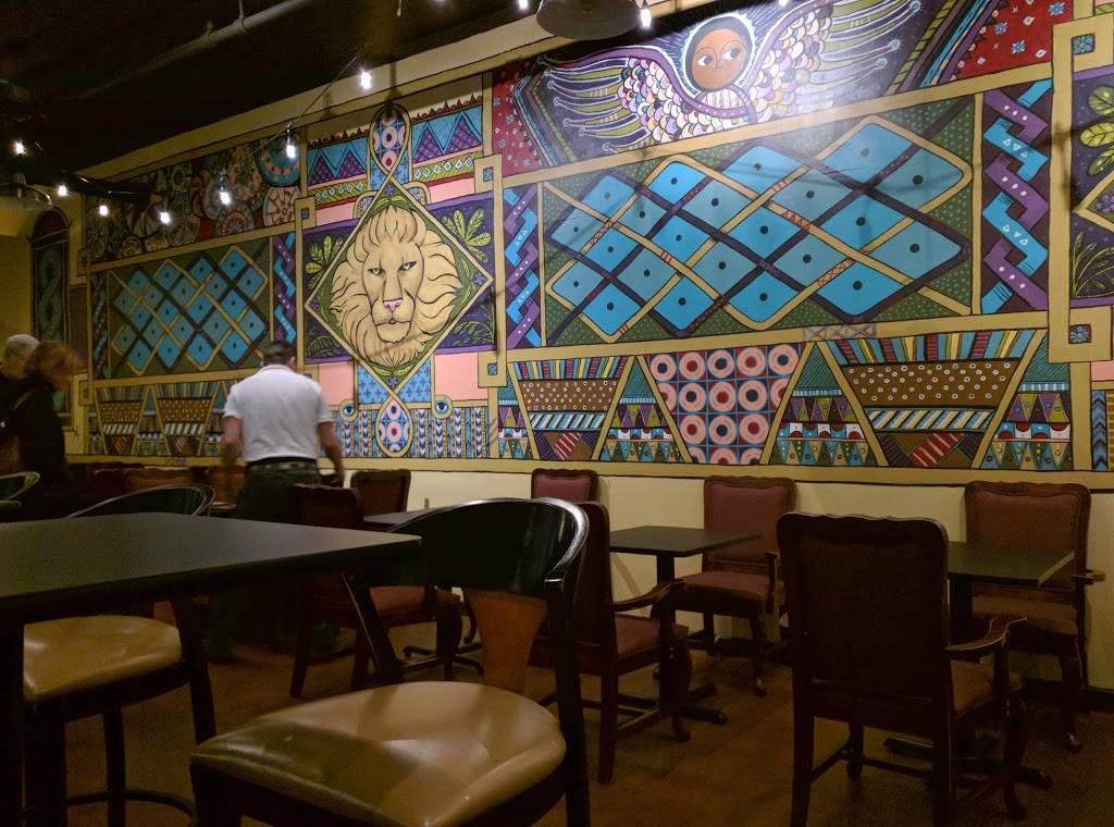 Blue Nile Ethiopian Kitchen | restaurant | 1788 Madison Ave, Memphis, TN 38104, USA | 9014747214 OR +1 901-474-7214