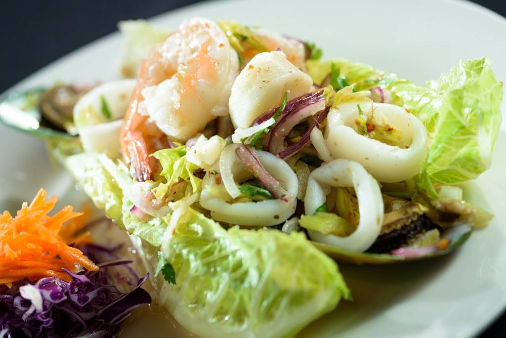 Black Thai Restaurant & Lounge | restaurant | 710 Main St, Myrtle Beach, SC 29577, USA | 8432131284 OR +1 843-213-1284