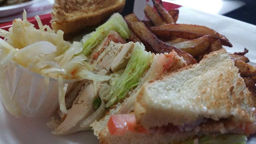 Cantine Itri | restaurant | 546 Rue Reynolds, Granby, QC J2G 9G1, Canada | 4507770911 OR +1 450-777-0911