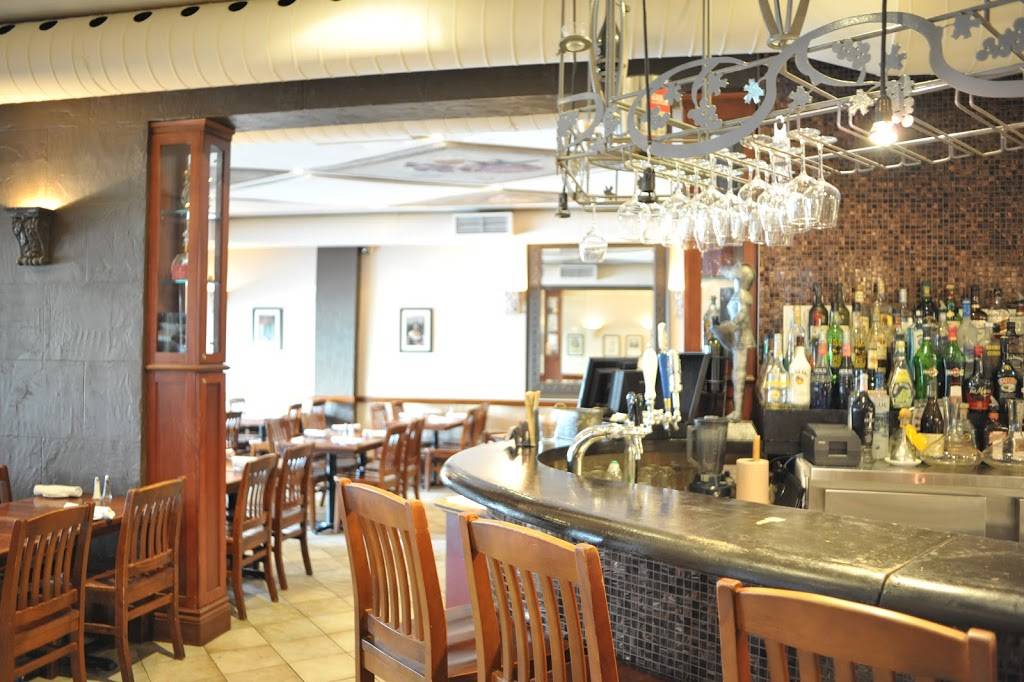 Mezza Notte Trattoria | restaurant | 5304 Yonge St, North York, ON M2N 5R2, Canada | 4162222888 OR +1 416-222-2888