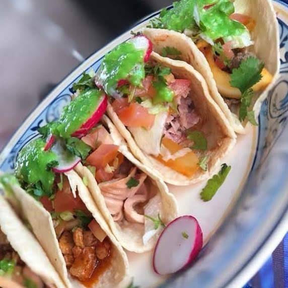 Guerreros Tacos | restaurant | 4455 Laughlin Rd, Mt Dora, FL 32757, USA | 4076186399 OR +1 407-618-6399