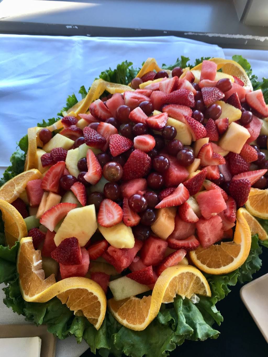 The Greenery Sports Bar & Grill | restaurant | 1551 Marchbanks Dr, Walnut Creek, CA 94598, USA | 9259371270 OR +1 925-937-1270