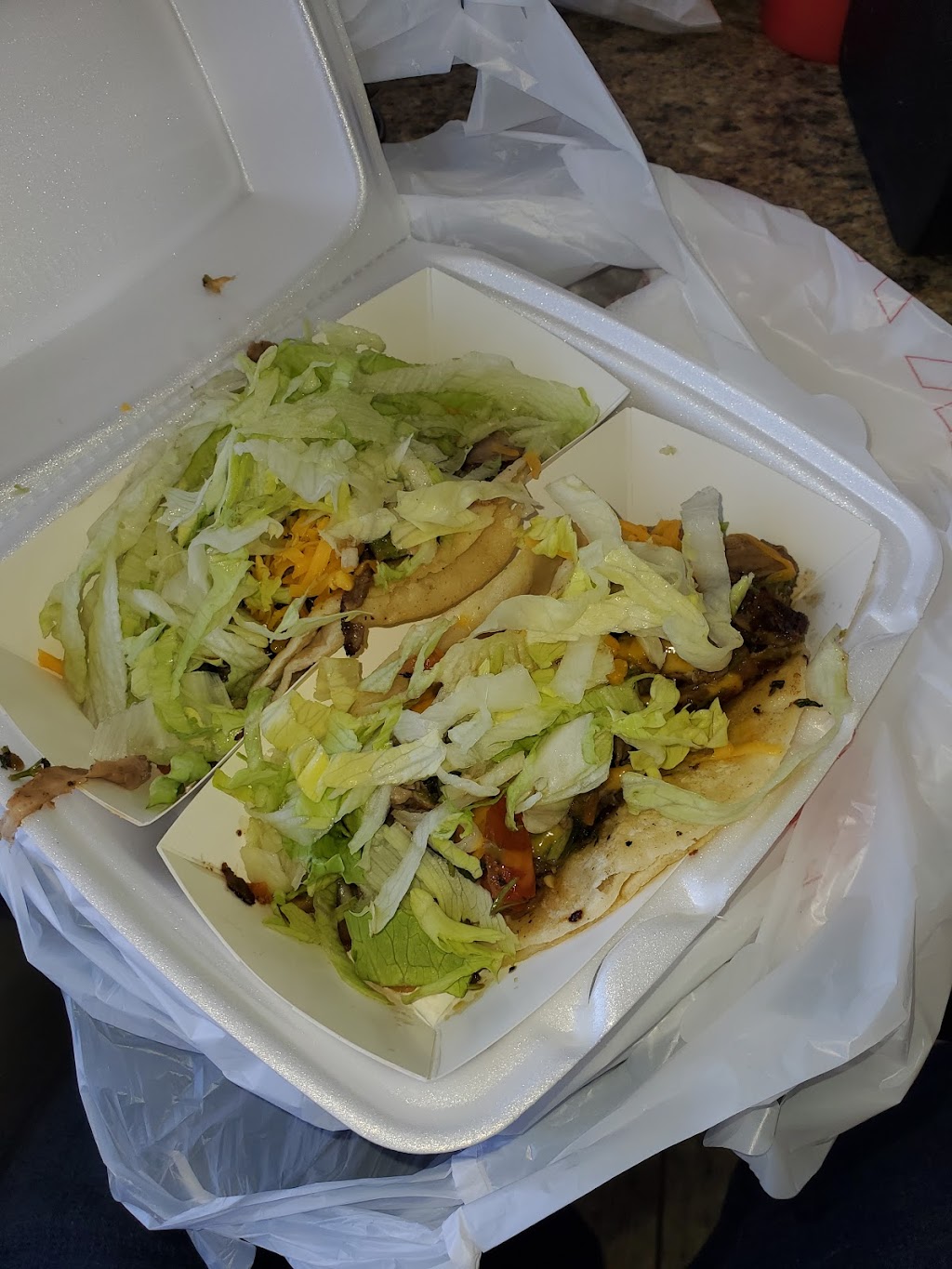 Primo Burgers #14 | restaurant | 8525 California City Blvd Ste E, California City, CA 93505, USA | 4422477033 OR +1 442-247-7033