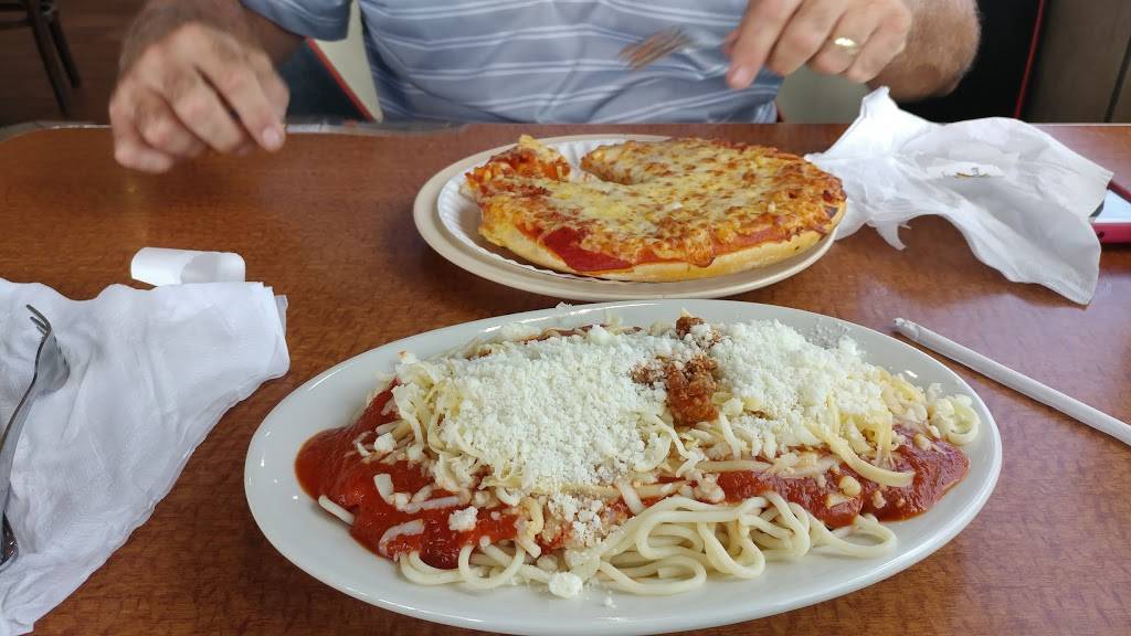 Rey Pizza | restaurant | 8790 NW 122nd St, Hialeah, FL 33018, USA | 3056988933 OR +1 305-698-8933