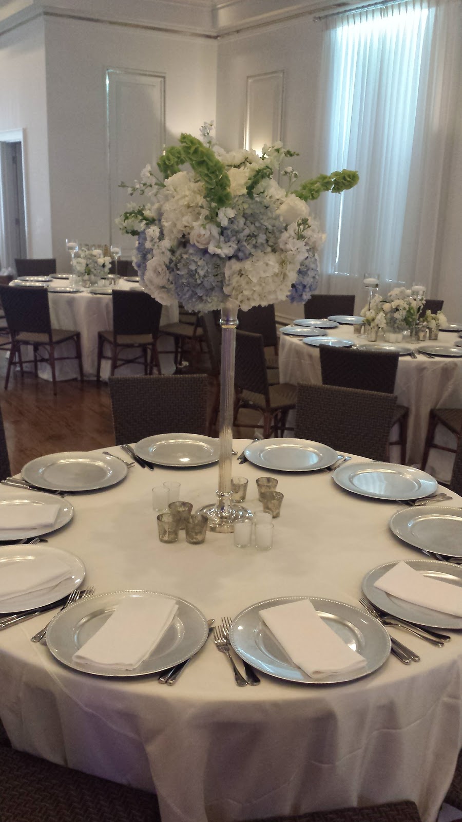 Breeze Restaurant | restaurant | 77 Easton St, Nantucket, MA 02554, USA | 5082284730 OR +1 508-228-4730