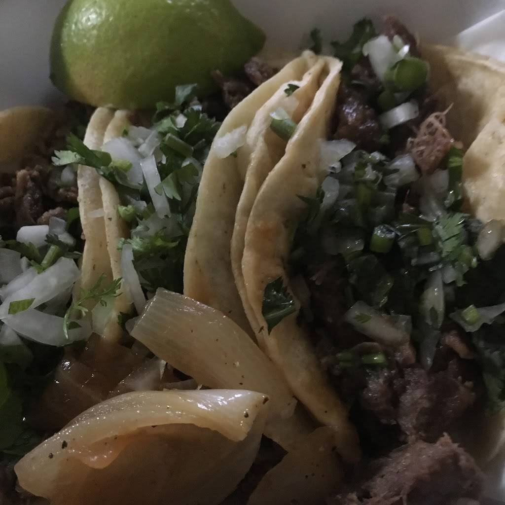 Taqueria Los Pinos | restaurant | or3316 a E 14th, 1348 Richmond Ave, Des Moines, IA 50316, USA | 5157706189 OR +1 515-770-6189