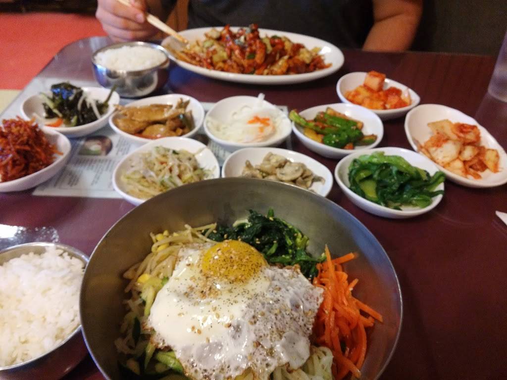 Mama’s Korean Restaurant | meal takeaway | 8867 Pendleton Pike, Indianapolis, IN 46226, USA | 3178970808 OR +1 317-897-0808