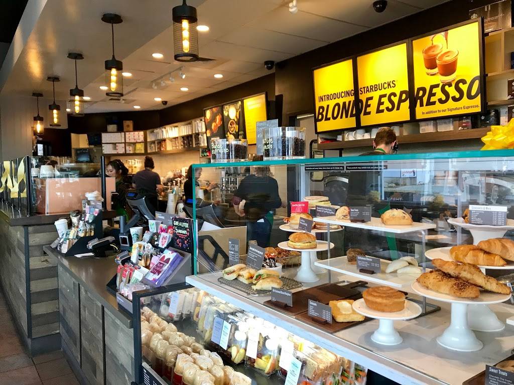 Starbucks | cafe | 1100 U St, Fresno, CA 93721, USA | 5592647490 OR +1 559-264-7490