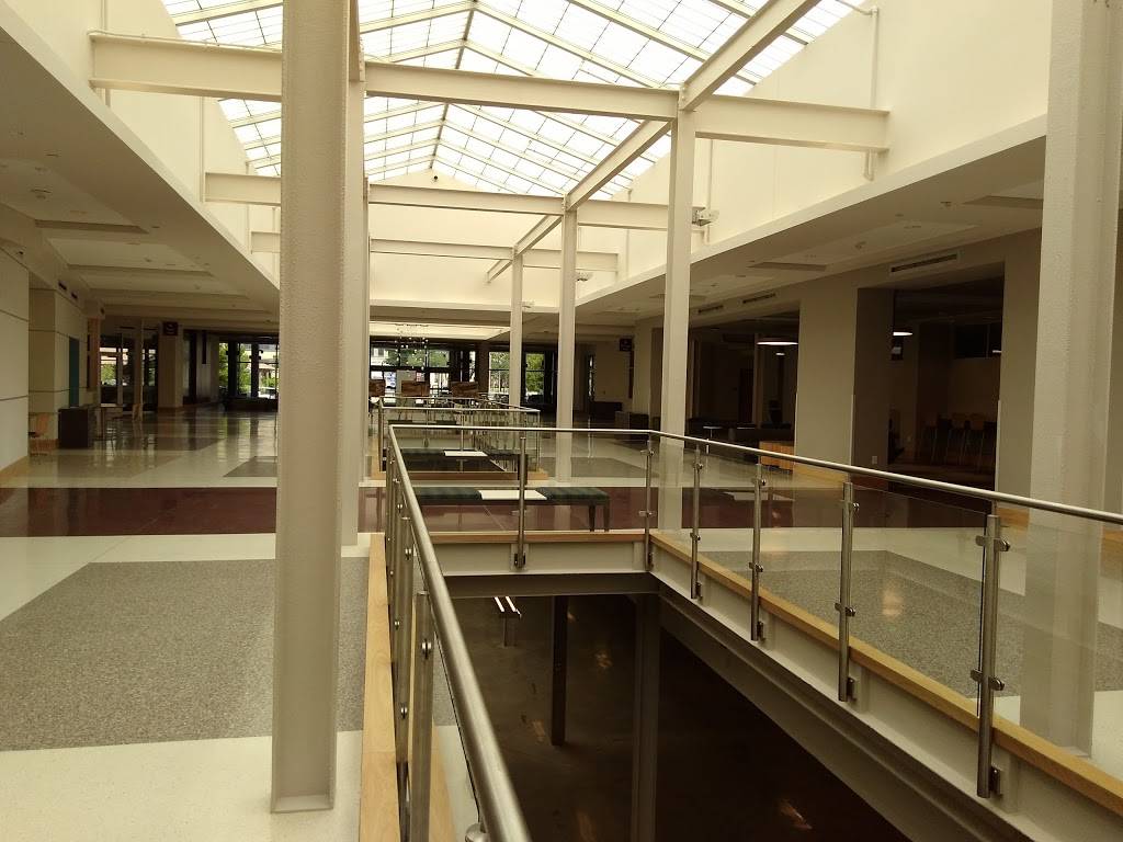 Commons Dining Hall | restaurant | 676 Lubbock St, College Station, TX 77843, USA | 9798453211 OR +1 979-845-3211