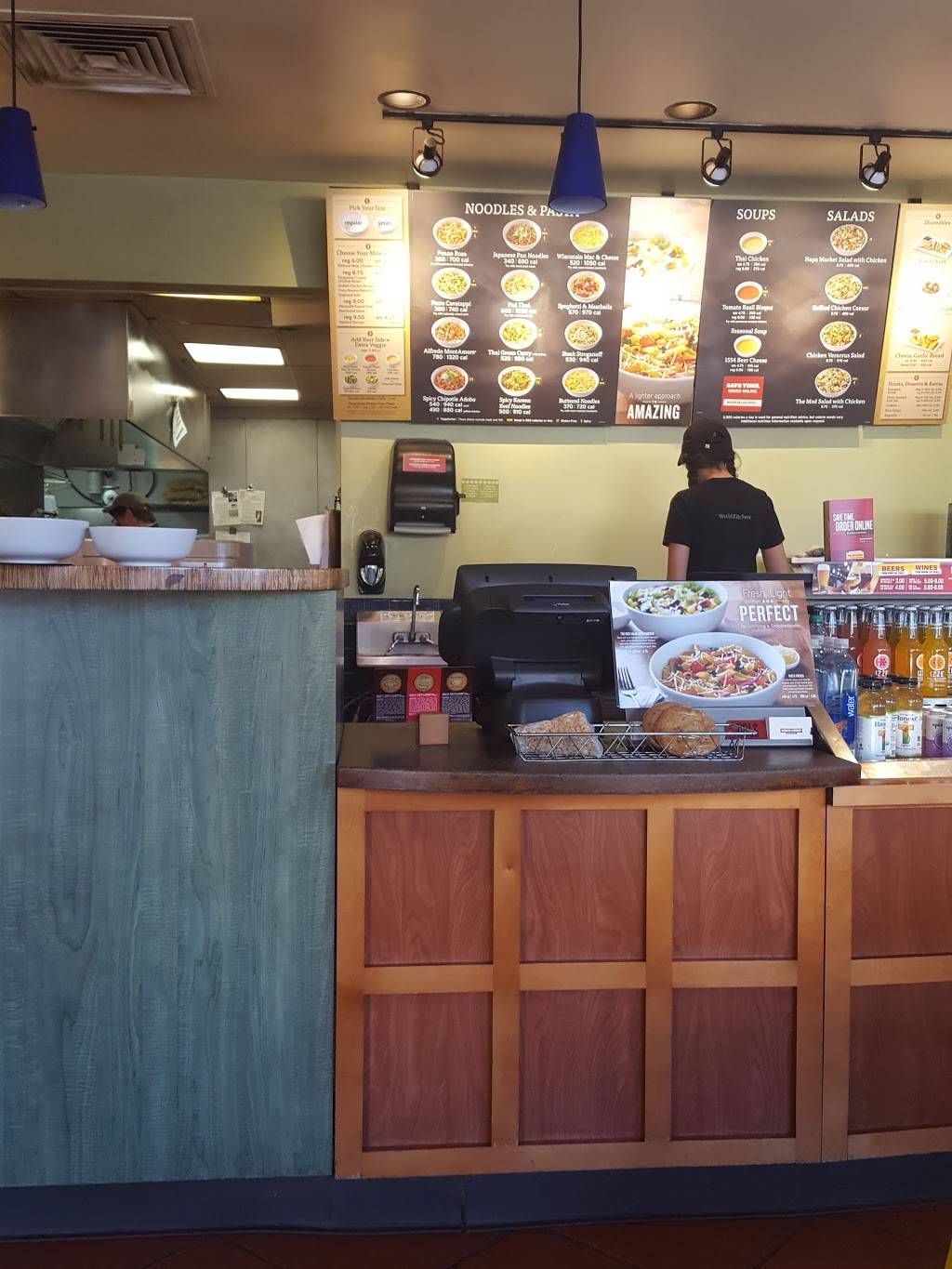 Noodles and Company | restaurant | At 28th, 2725 W Oklahoma Ave, Milwaukee, WI 53215, USA | 4143830400 OR +1 414-383-0400