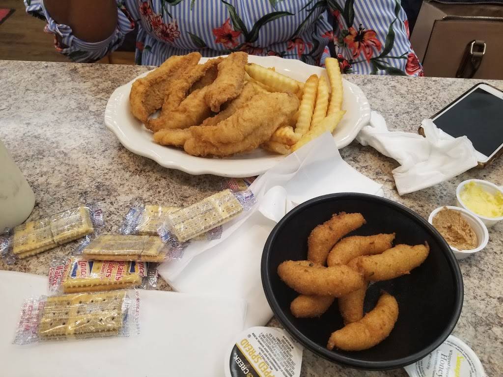 Pier 51 Seafood Restaurant | restaurant | 744 Cabarrus Ave W, Concord, NC 28027, USA | 7047879377 OR +1 704-787-9377