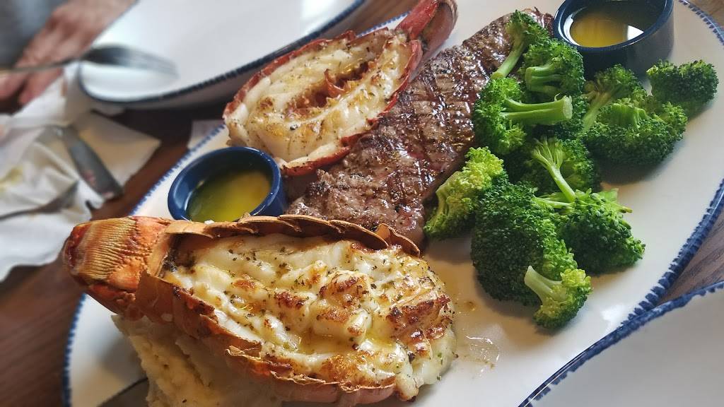 Red Lobster | restaurant | 801 Sunrise Hwy, Copiague, NY 11726, USA | 6318423640 OR +1 631-842-3640