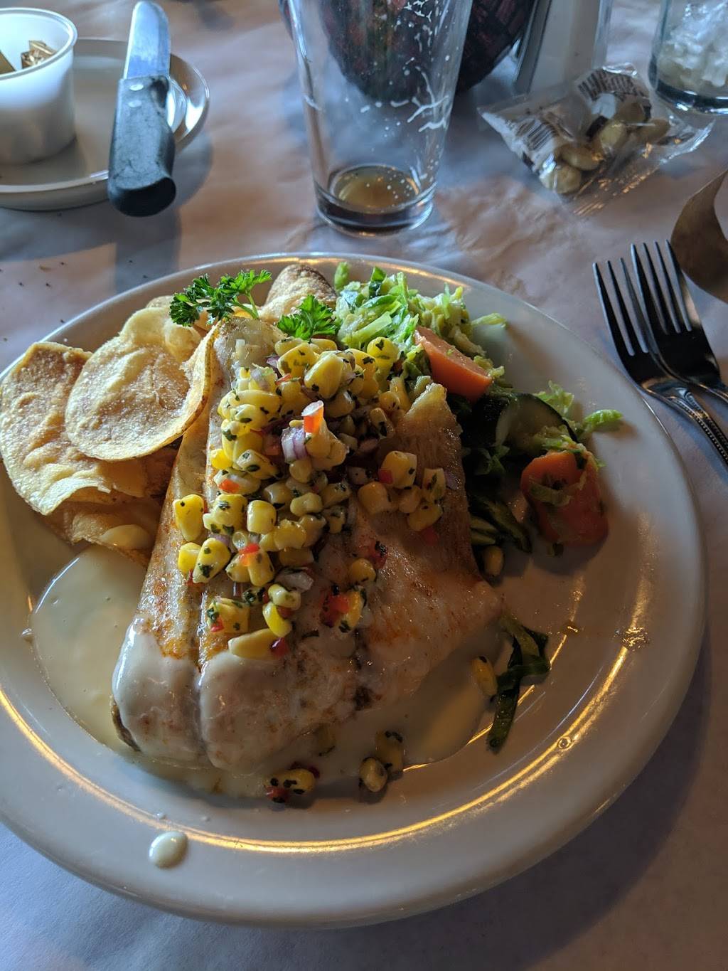 The Windjammer Restaurant | restaurant | 7420 Huron Ave, Lexington, MI 48450, USA | 8103592712 OR +1 810-359-2712