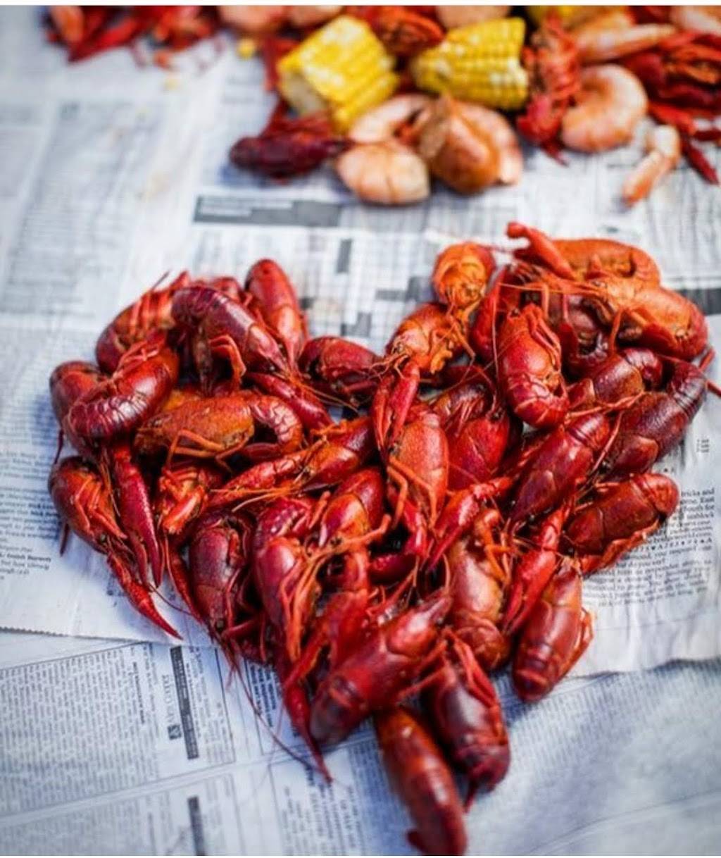 Willie Bs Kitchen & Lounge | restaurant | 918 Buchanan St, Nashville, TN 37208, USA | 6152063436 OR +1 615-206-3436