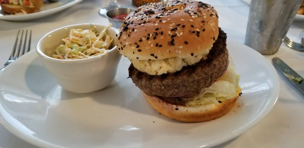 Chelsea Chowder House & Bar | restaurant | 1126 Queens Hwy, Long Beach, CA 90802, USA | 5624996695 OR +1 562-499-6695