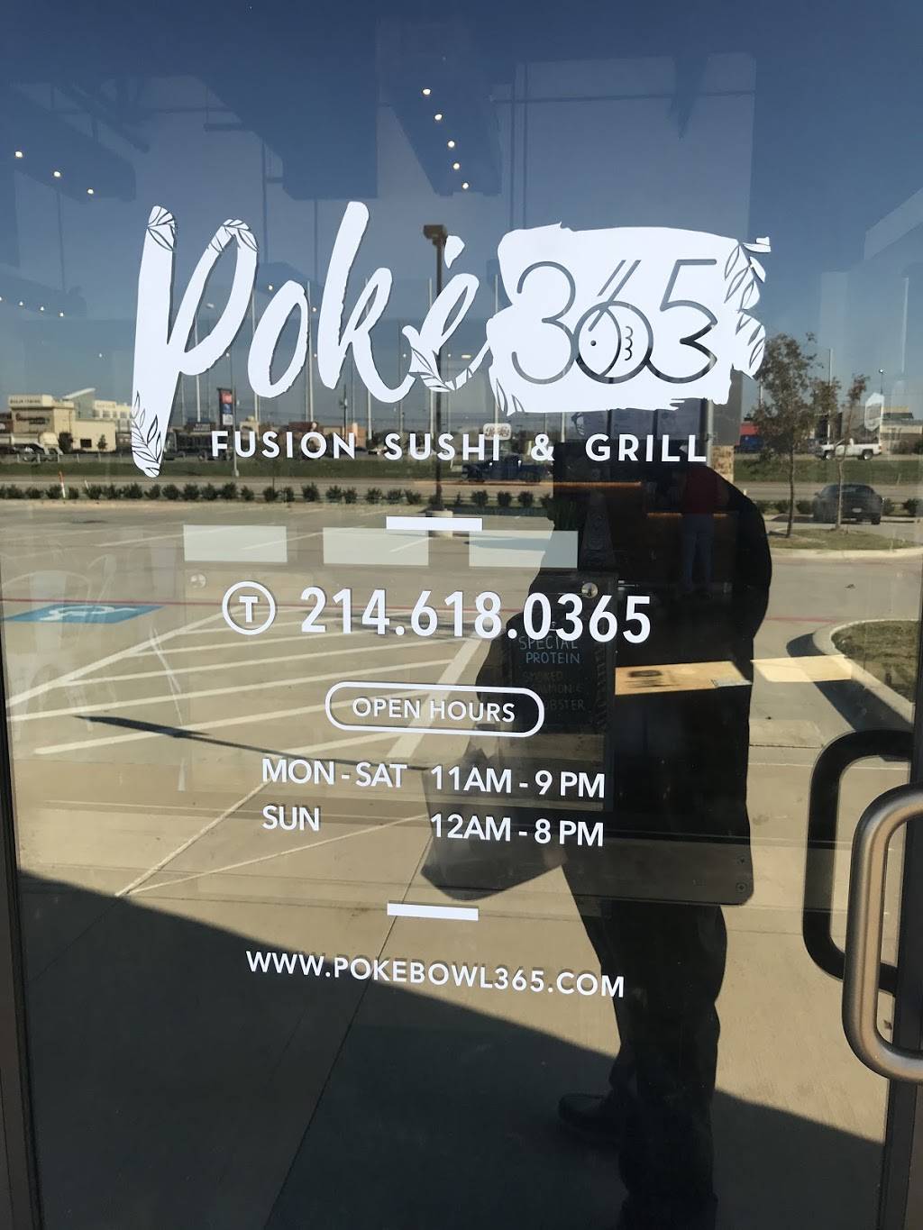 Poké 365 Fusion Sushi & Grill | restaurant | 4940 TX-121 #100, The Colony, TX 75056, USA | 2146180365 OR +1 214-618-0365