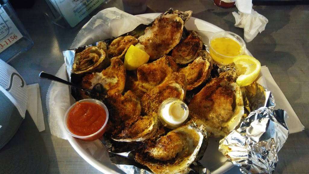 Old Man Franks | restaurant | 1005 Lake Howard Dr SW, Winter Haven, FL 33880, USA | 8632949179 OR +1 863-294-9179