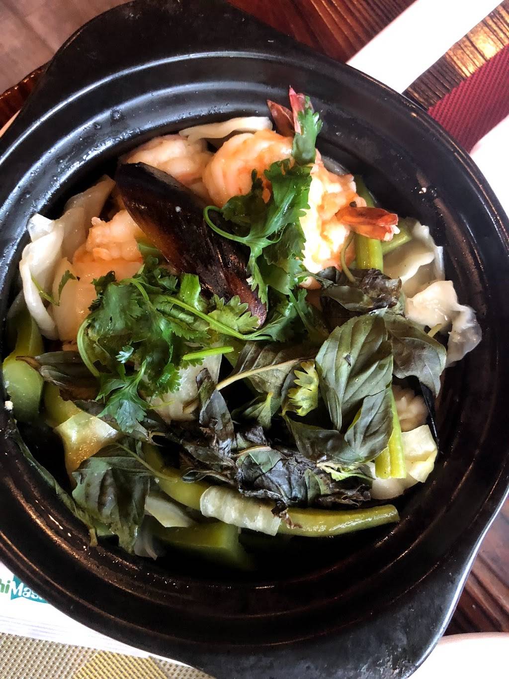 Koi Asian Bistro | restaurant | 115 Pelham Rd, Greenville, SC 29615, USA | 8642415355 OR +1 864-241-5355