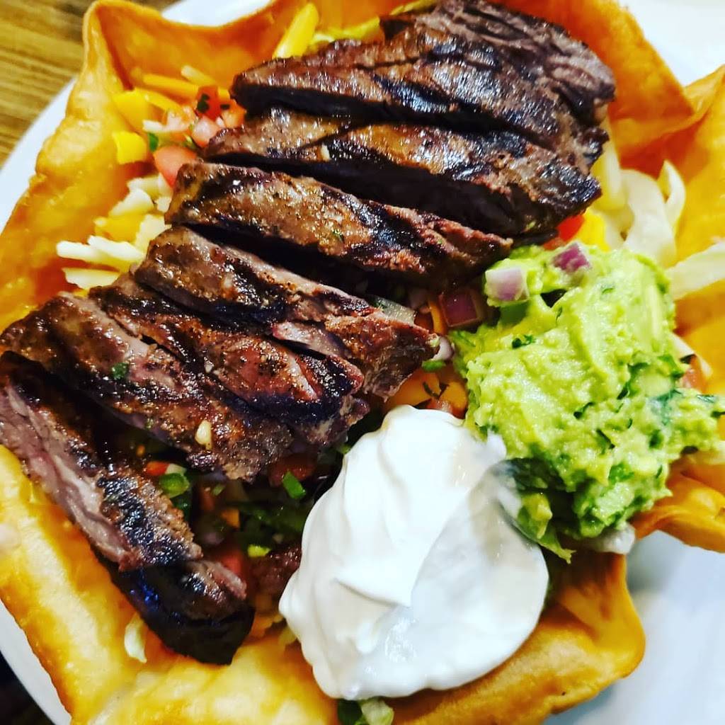 Markitos Bar & Grill | restaurant | 3s071 IL-59, Warrenville, IL 60555, USA | 6307918079 OR +1 630-791-8079