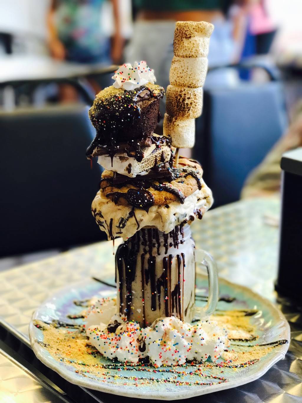 Cream & Sugar Cafe | cafe | 7 P T Barnum Square, Bethel, CT 06801, USA | 2038006623 OR +1 203-800-6623