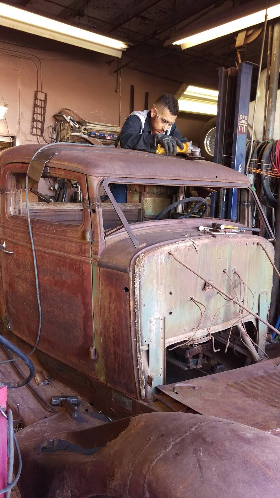 Whataburger | restaurant | 3500 Dyer St, El Paso, TX 79930, USA | 9155650585 OR +1 915-565-0585