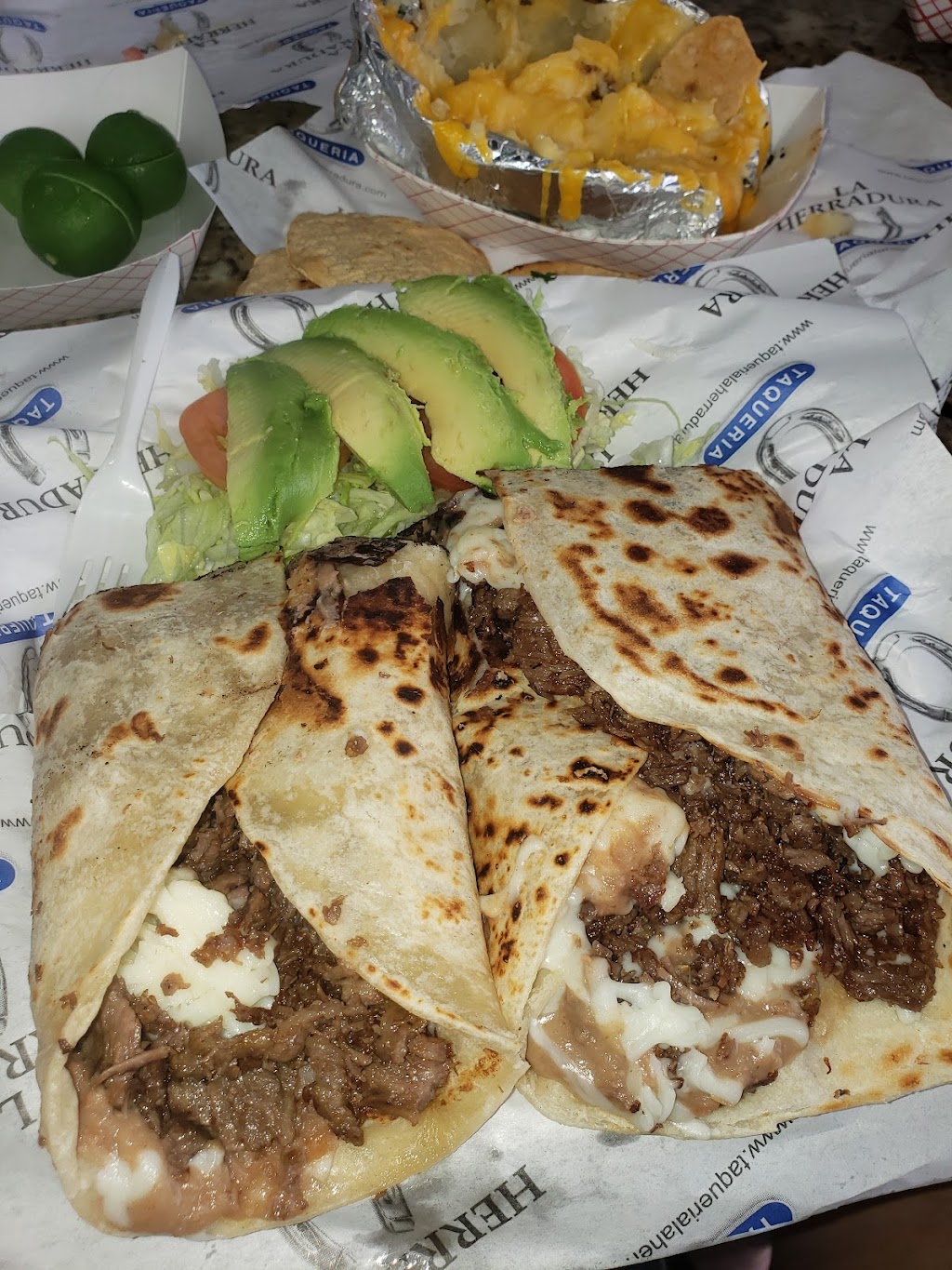 Taqueria La Herradura Mission | restaurant | 2310 E Expressway 83 Suite 8, Mission, TX 78572, USA | 9568886799 OR +1 956-888-6799