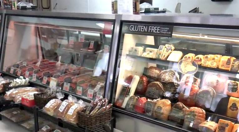 A & R Custom Butchering | restaurant | 22777 Antelope Blvd, Red Bluff, CA 96080, USA | 5305276483 OR +1 530-527-6483