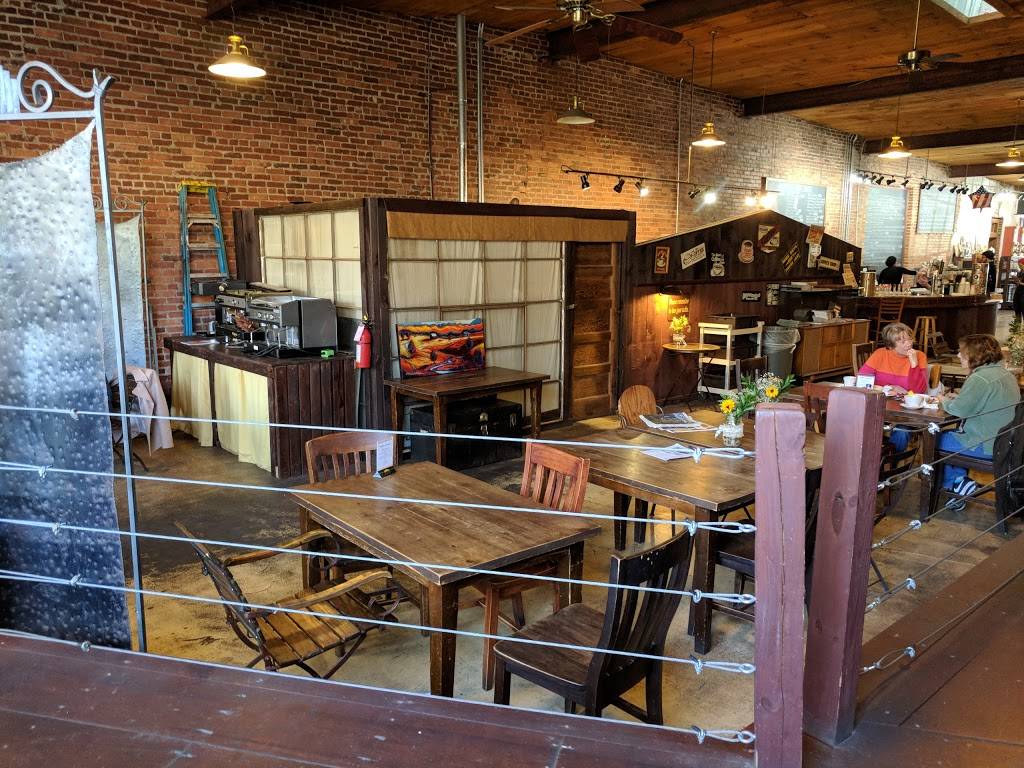 Panacea CoffeeHouse, Cafe and Roastery | cafe | 66 Commerce St, Waynesville, NC 28786, USA | 8284526200 OR +1 828-452-6200