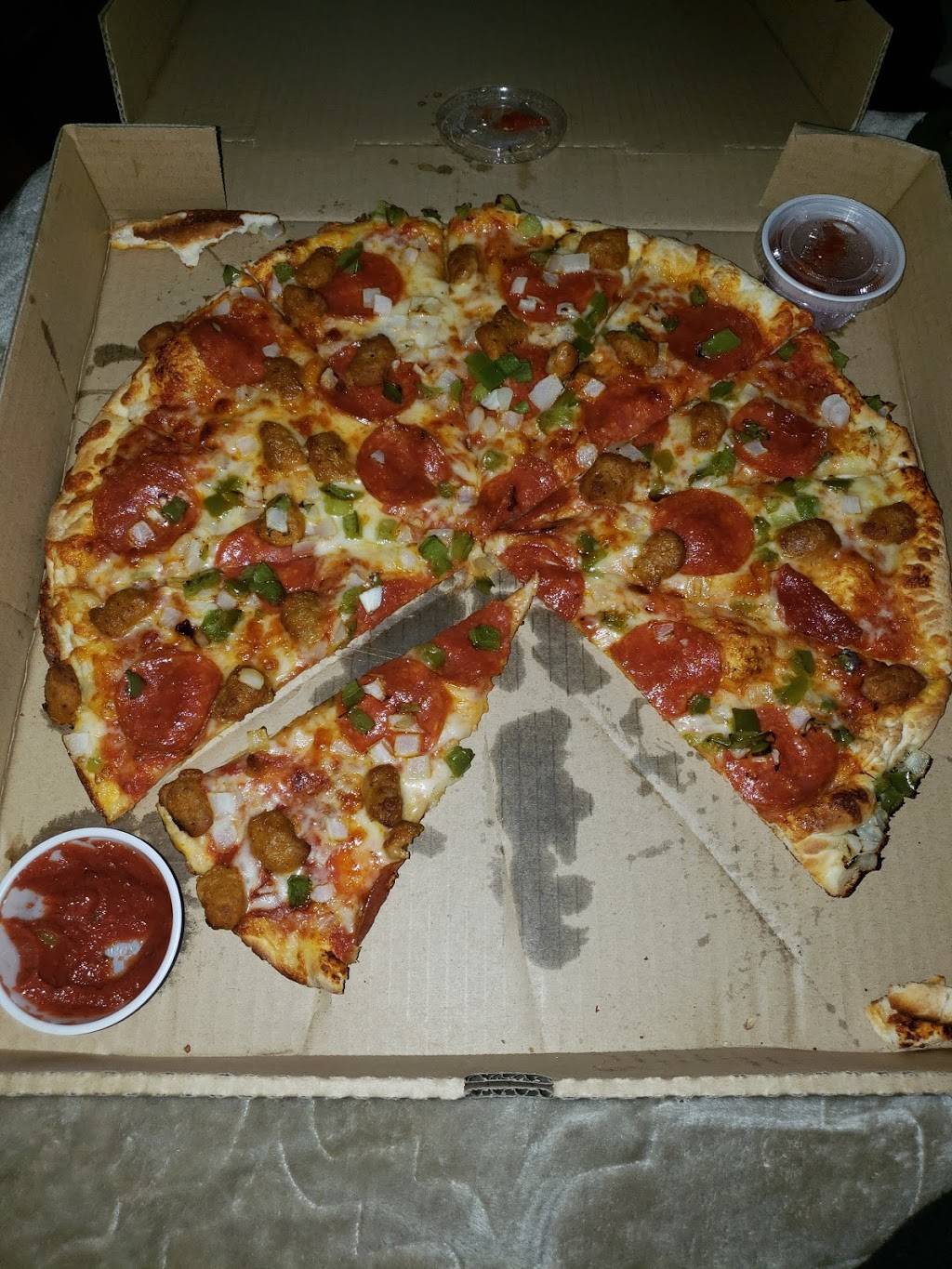 Teddys Pizza | meal delivery | 5820 E W.T. Harris Blvd, Charlotte, NC 28215, USA | 7045361660 OR +1 704-536-1660