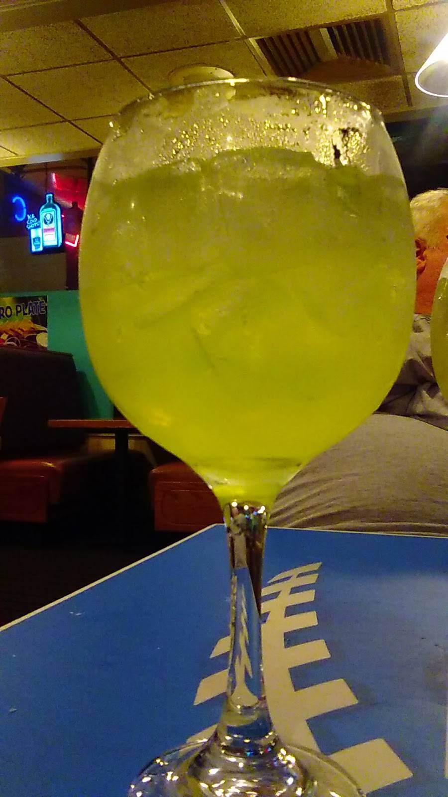 Kazablanka | restaurant | 5801 Rockville Rd, Indianapolis, IN 46224, USA | 3172447638 OR +1 317-244-7638