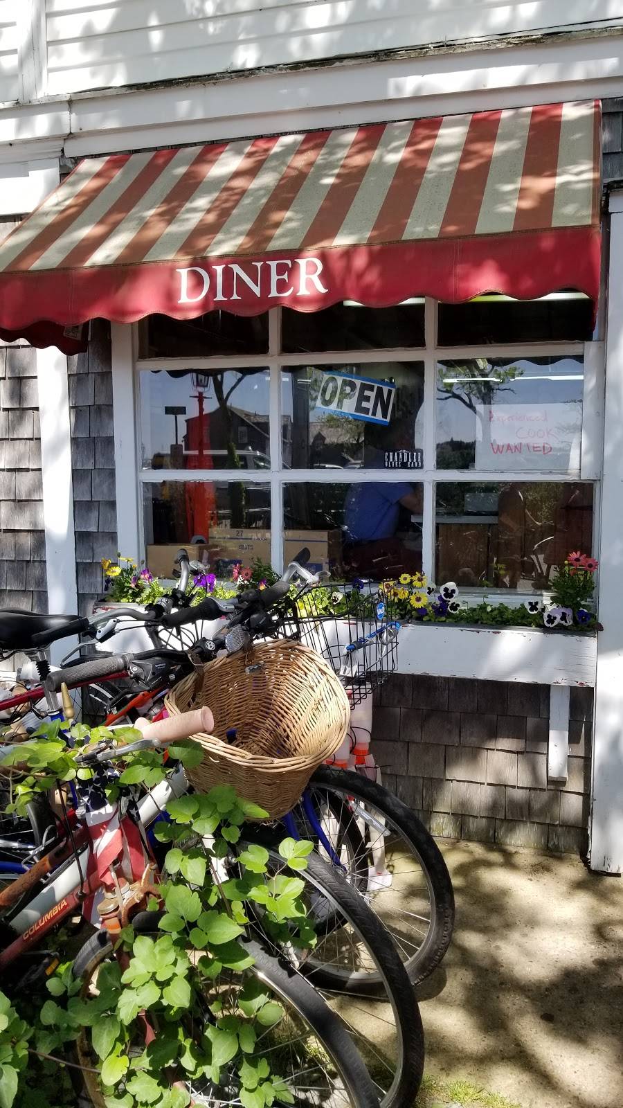 Dock Street Coffee Shop | cafe | 2 Dock St, Edgartown, MA 02539, USA | 5086275232 OR +1 508-627-5232