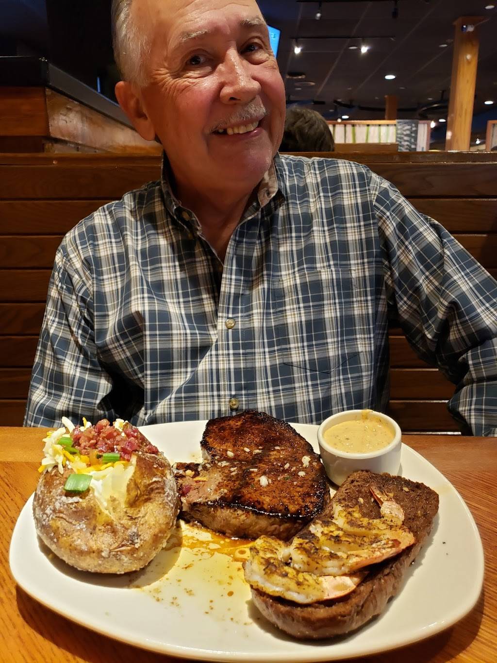 Outback Steakhouse | restaurant | 906 Southwest Dr, Jonesboro, AR 72401, USA | 8709105600 OR +1 870-910-5600