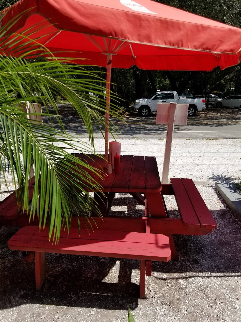 Dannys All American Diner | meal takeaway | 4406 N Falkenburg Rd, Tampa, FL 33610, USA | 8137400606 OR +1 813-740-0606