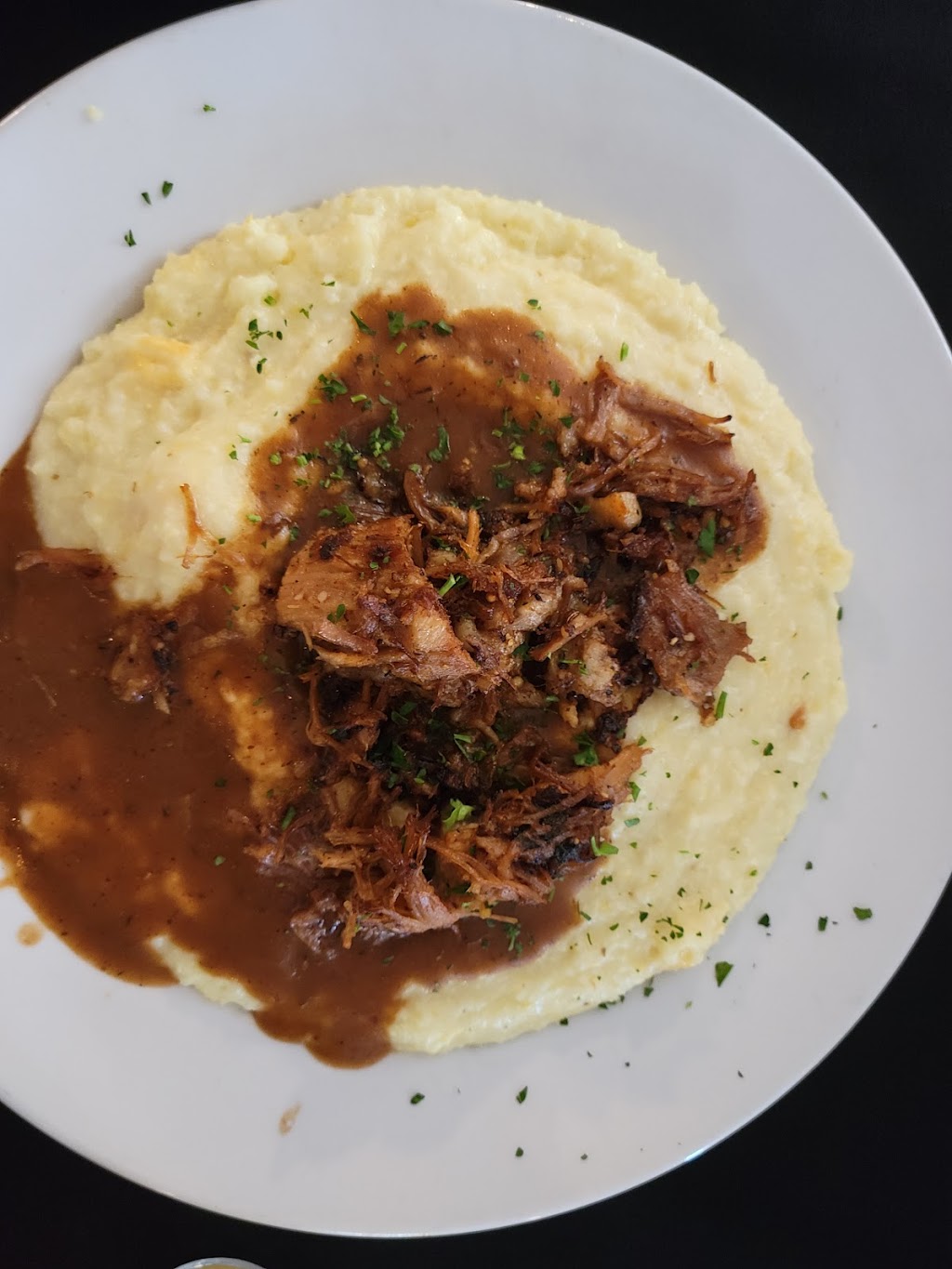 The Bentley Room Restaurant | restaurant | 200 Desoto St, Alexandria, LA 71301, USA | 3187046111 OR +1 318-704-6111