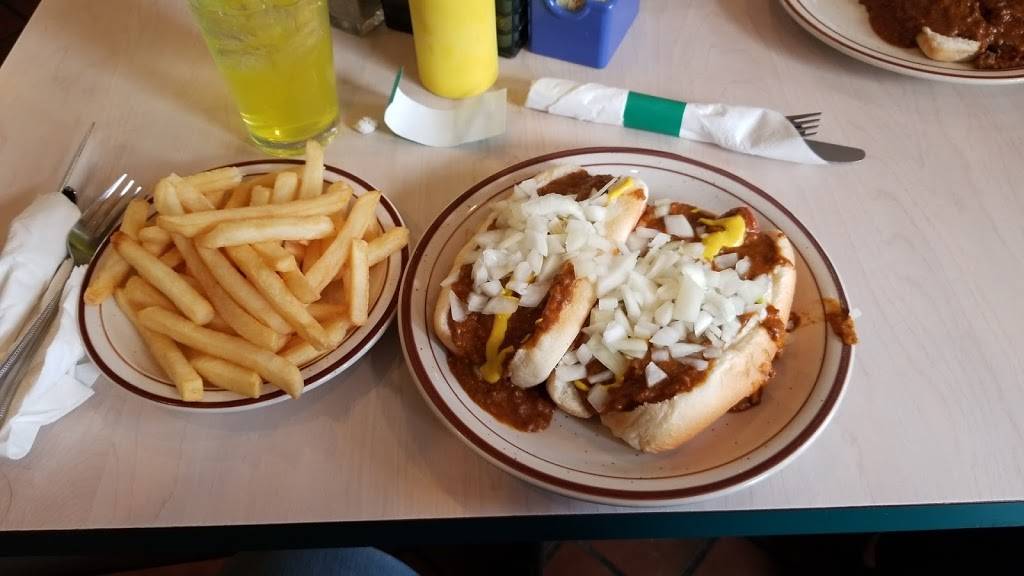 Kens Coney Island Restaurant | restaurant | 100 S Ortonville Rd, Ortonville, MI 48462, USA | 2486275967 OR +1 248-627-5967