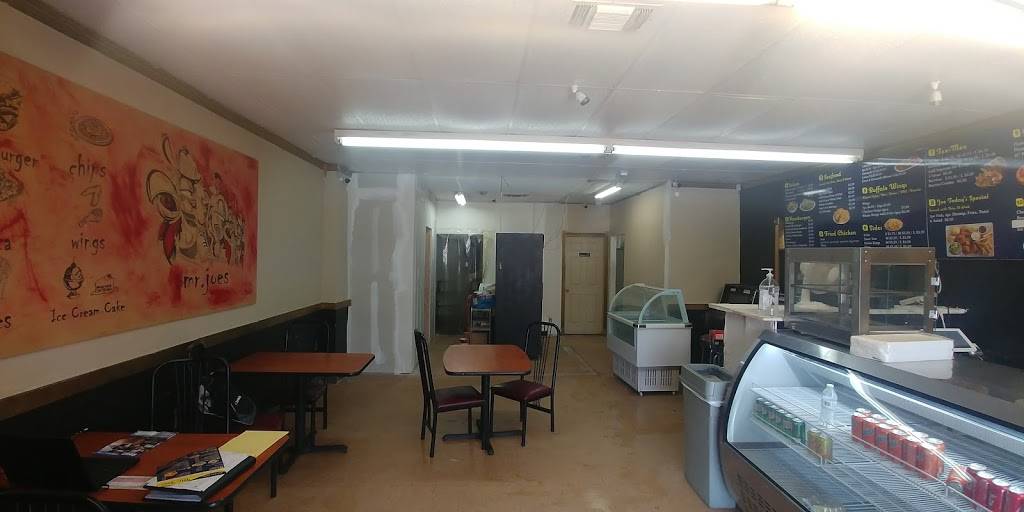 Mr Joes Restaurant | restaurant | 5001 E Berry St, Fort Worth, TX 76119, USA | 8175310030 OR +1 817-531-0030