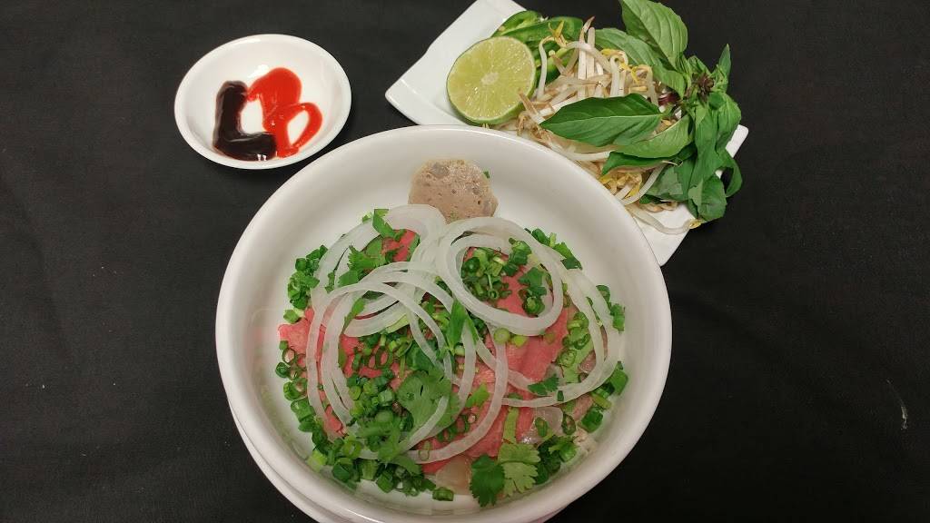 Lucky Bamboo Asian Cuisine | restaurant | 1555 SE Delaware Ave # I, Ankeny, IA 50021, USA | 5159655749 OR +1 515-965-5749