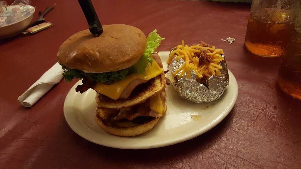 The Butchers Block | restaurant | 125 Serral Dr, Greeneville, TN 37745, USA | 4236384485 OR +1 423-638-4485