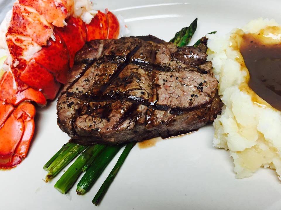 Maypearl Roadhouse | restaurant | 220 S Main St, Maypearl, TX 76064, USA | 9723517501 OR +1 972-351-7501