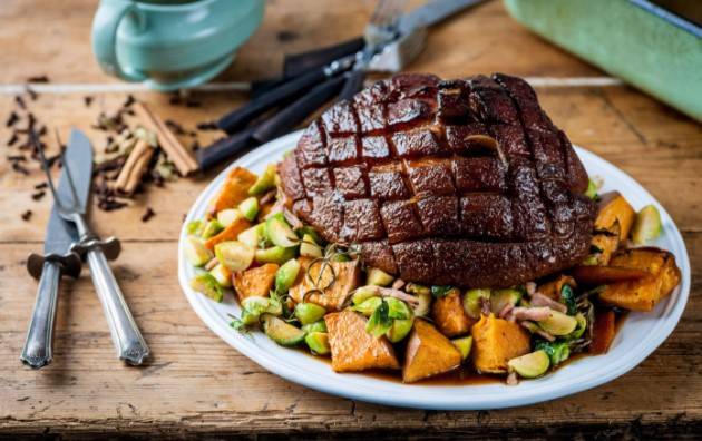 New Course Catering & Restaurant | restaurant | 500 3rd St NW, Washington, DC 20001, USA | 2023478790 OR +1 202-347-8790