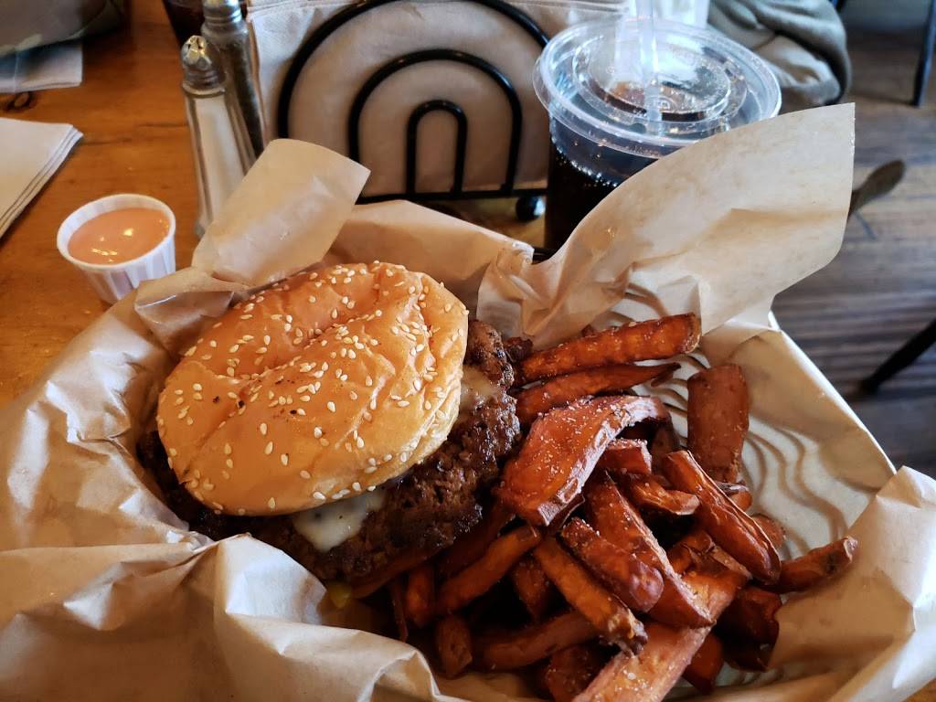 The Skirted Heifer | restaurant | 204 N Tejon St, Colorado Springs, CO 80903, USA | 7196353276 OR +1 719-635-3276