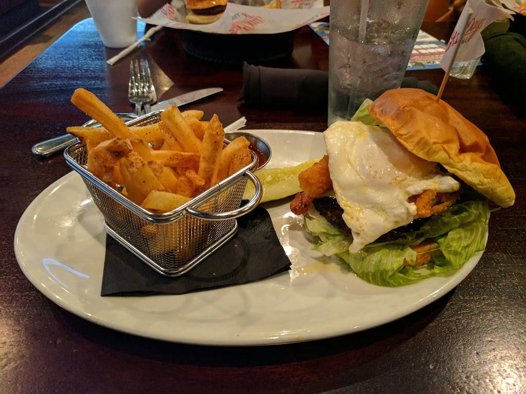 Glory Days Grill | restaurant | 14457 Dale Mabry Hwy, Tampa, FL 33618, USA | 8133740123 OR +1 813-374-0123