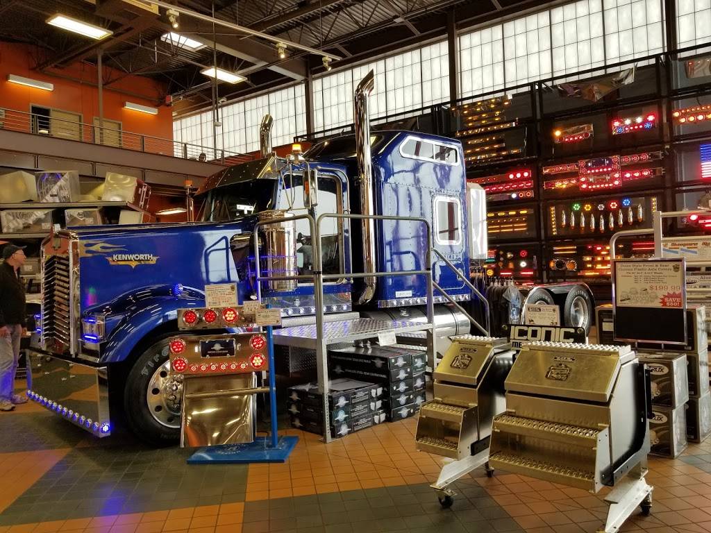 Pilot Travel Center | restaurant | 2975 N Plainview Rd, Walcott, IA 52773, USA | 5632845074 OR +1 563-284-5074