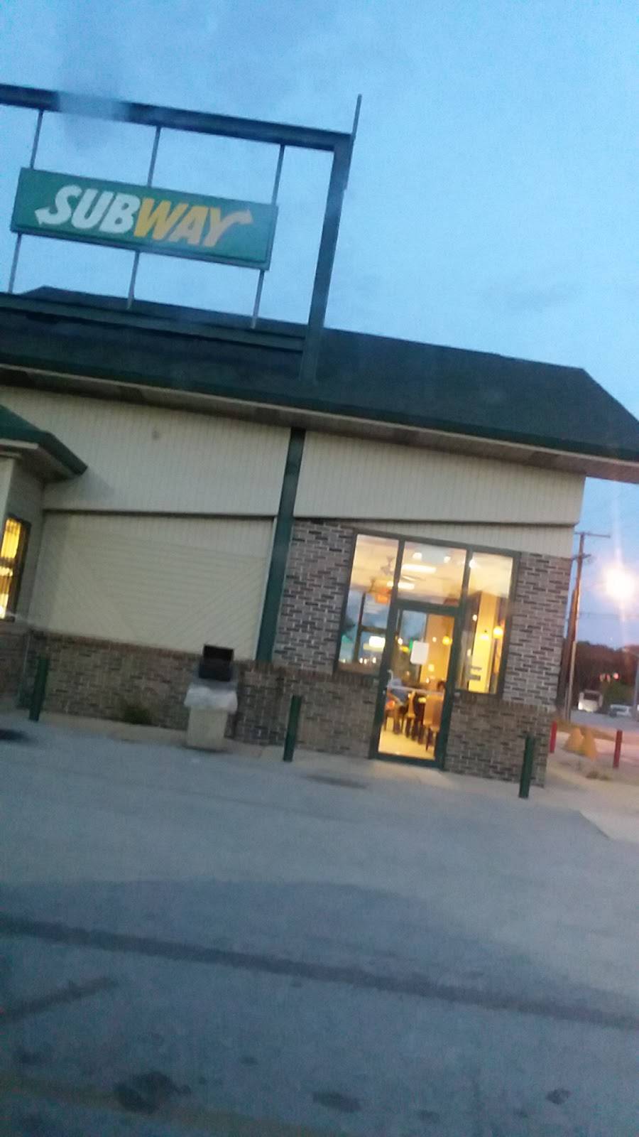 Subway | restaurant | 3910 W 5th Ave, Gary, IN 46404, USA | 2199770151 OR +1 219-977-0151