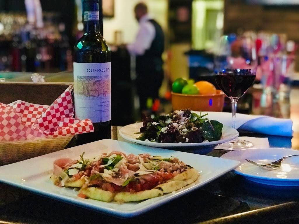 Mamma Mia Italian Restaurant | restaurant | 1418 18th St, Bakersfield, CA 93301, USA | 6614930433 OR +1 661-493-0433