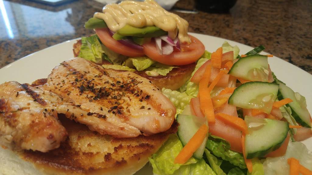 Simmering Kettle Restaurant | restaurant | 531 Bryne Drive #B2, Barrie, ON L4N 9P7, Canada | 7057354358 OR +1 705-735-4358