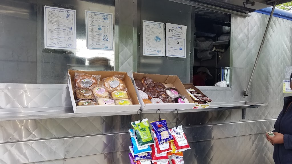 Spiros food truck | restaurant | 11040, 270-5 76th Ave, Queens, NY 11005, USA | 7188319550 OR +1 718-831-9550